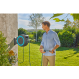 Gardena PowerRoll XL – naścienna skrzynka na wąż 35 m, turkusowa – zestaw