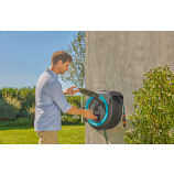 Gardena PowerRoll XL – naścienna skrzynka na wąż o długości 35 m, turkusowa – bez akumulatora